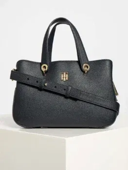 Tommy Hilfiger Handtasche Element Med Satch für 53,51€ inkl. Versand statt 103,59€