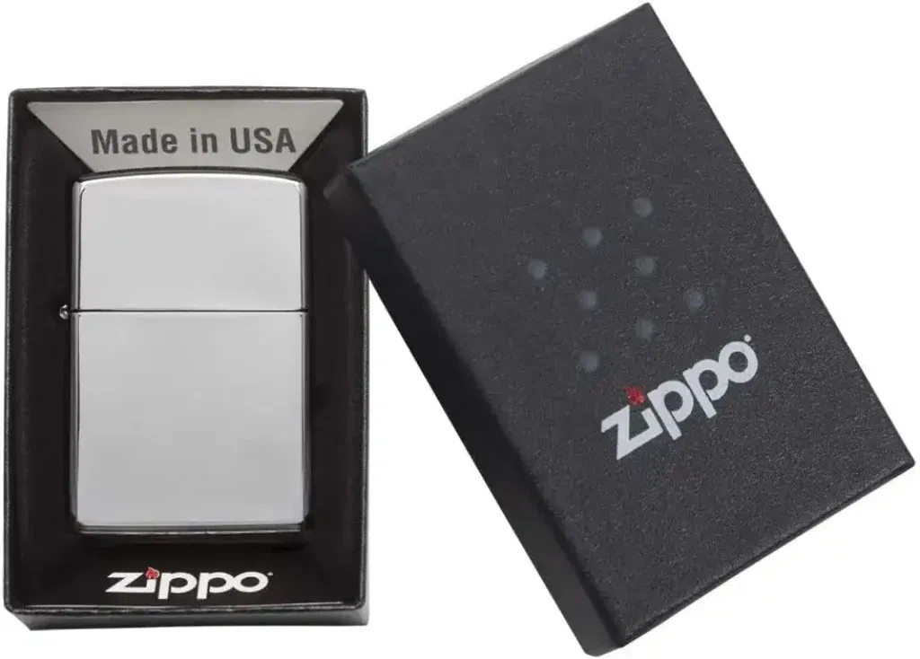 Zippo Feuerzeug 🔥 In Polierter Ausführung Für 20,72 € Inkl. Versand Statt 31,27 €