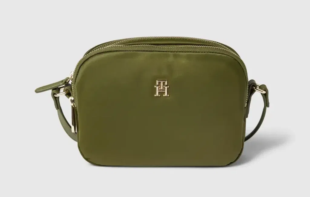 Tommy Hilfiger Umhängetasche &Quot;Poppy&Quot; In Olivgrün Für 47,99 € Inkl. Versand Statt 63,12 €