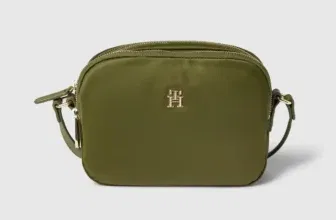 Tommy Hilfiger Umhängetasche "Poppy" in Olivgrün für 47,99 € inkl. Versand statt 63,12 €