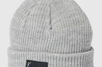 KARL KANI Beanie "Signature" in Hellgrau für 12,79 € inkl. Versand (P&C Insider)