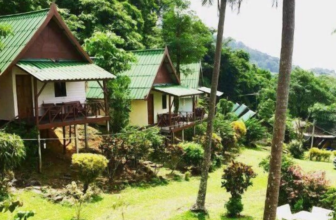 Resort-Tp-Hut-Bungalows-Koh-Chang-Thailand-www-trivago-de