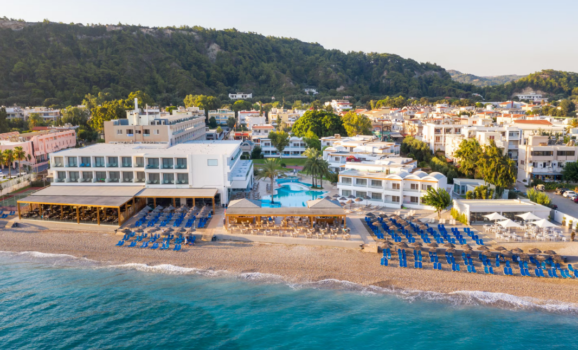 Avra-Beach-Hotel-Rhodes-in-Ixia-Rhodos-weloveholidays (1)