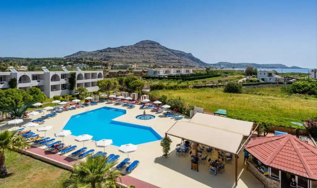 7 Tage Rhodos 🌅 3* Lardos Bay mit Halbpension und Flug ab 285€