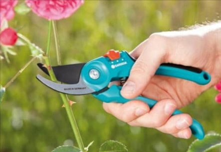 Gardena-Gartenschere-B-S-M-Stabile-Rebenschere-Mit-Bypass-Schneide