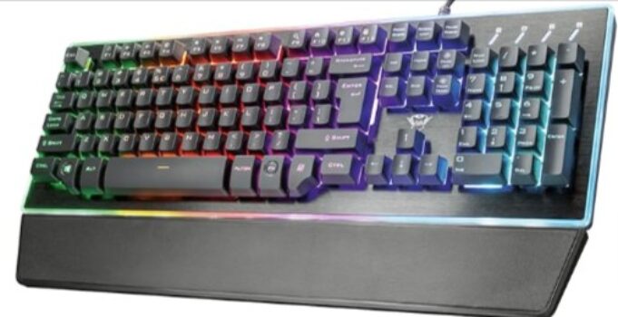 Trust-Gaming-GXT-860-Thura-Halbmechanische-LED-Tastatur-Regenbogenwellen-Beleuchtung-Amazon-de-Games