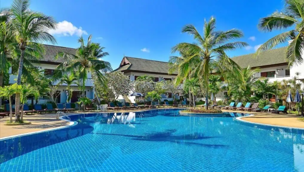 Thailand Hotelschnäppchen: 10 Tage Koh Samui im strandnahen 3* First Bungalow Beach Resort ab 194€ p.P. (ohne Flüge)