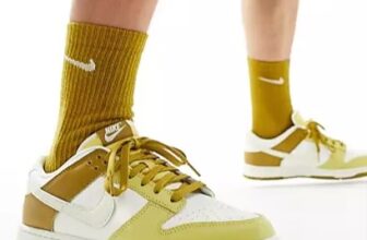 Nike-–-Dunk-Low-Retro-–-Sneaker-in-gebrochenem-Weiß-und-Gelb-ASOS