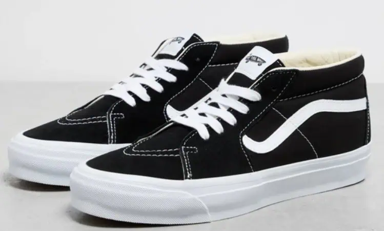 🔥Vans Sk8-Mid Reissue 83 Schuhe (Gr. 40,5 – 47) für 29 € inkl. Versand statt 90€