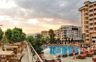 -Außenansicht-Euphoria-Comfort-Beach-Alanya-Alanya-Mahmutlar-•-HolidayCheck-Türkische-Riviera-Türkei-