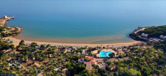 Apulien im Spätsommer 🏖️ 1 Woche mit 2 Erw. + 2 Kindern im Mobile Home direkt am Meer für 196€