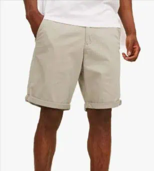 Jack & Jones Classic Chino Shorts für 16,79€ inkl. Versand