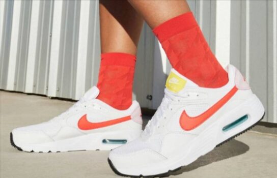 Nike-Air-Max-SC-Sneaker-Damen-white-bright-crimson-pink-foam-im-Online-Shop-von-SportScheck-kaufen