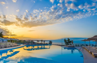 Alia-Palace-Luxury-Hotel-and-Villas-Adults-Only-in-Pefkohori-Chalkidiki-weloveholidays (1)