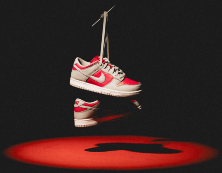 Nike-Dunk-Low-Ultraman-