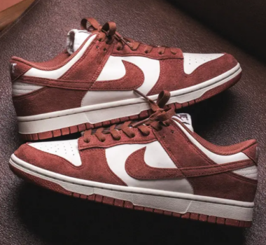 Nike-WMNS-Dunk-Low-rot-43einhalb-Sneaker-Store-11-17-2024 02 39 PM