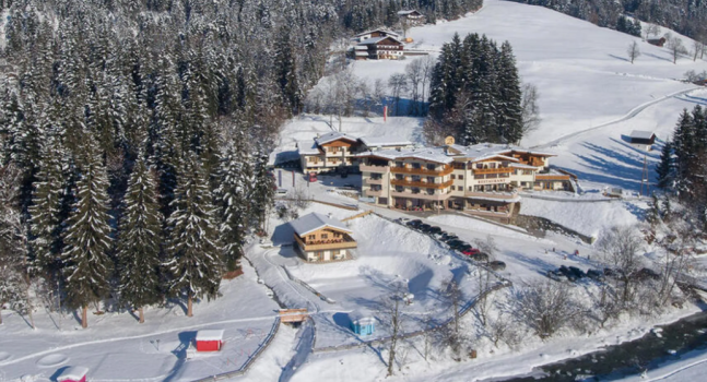 Winterspaß-im-Hotel-Berghof-in-Söll-am-Wilden-Kaiser