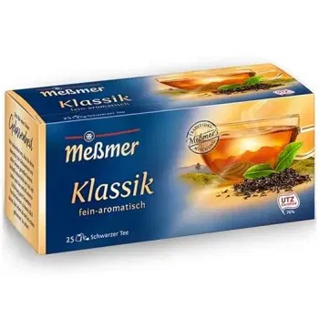 Meßmer Klassik Schwarzer Tee 25 Teebeutel Packung auf Holztisch