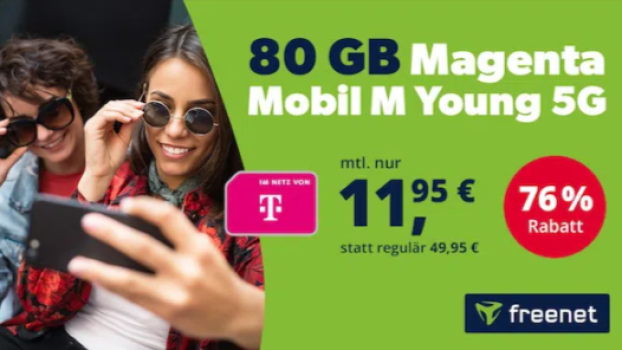 Junge Frau mit Smartphone und Kopfhörern, die das Telekom Magenta Mobil Young Angebot nutzt