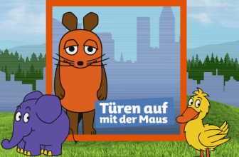 Kinder spielen interaktives Spiel 'Türen auf mit der Maus'