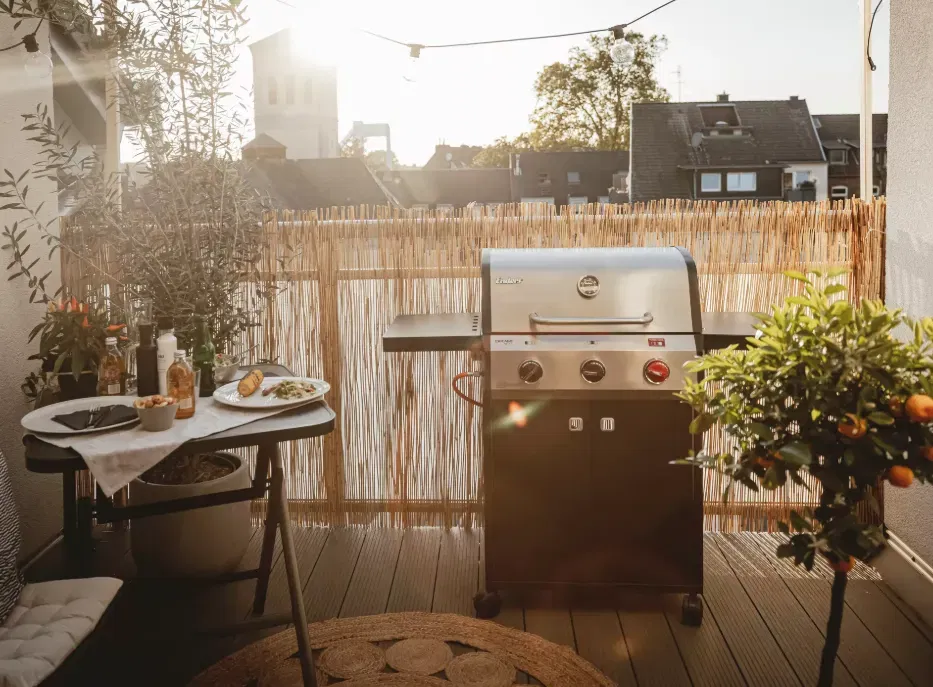 Schnäppchen, Deals Und Rabattcodes Des Tages - Gasgrill Chicago Next 3 R Turbo Schwarz