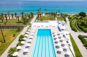Chalkidiki im Oktober 💕7 Tage im 5* Kassandra Palace inkl. Frühstück & Flug nur 379 € p.P.