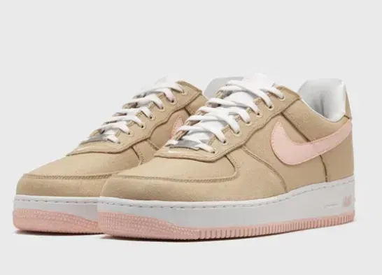 Schnäppchen, Deals Und Rabattcodes Des Tages: Nike Air Force 1 Retro Ll Qs Beige