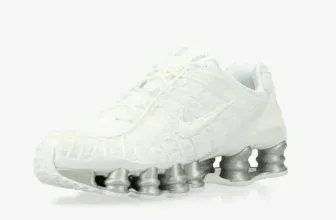 Nike Shox TL (sail / sail / sail) Ar3566-103 (Gr. 37,5 – 38,5, 40-41 & 42,5) für 127,46 € inkl. Versand (statt 169,95 €)