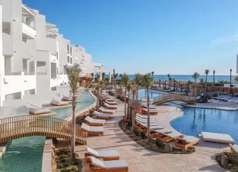 Luxuriöser Adults-Only-Urlaub im TUI BLUE Zahara Beach in Andalusien für 504 €