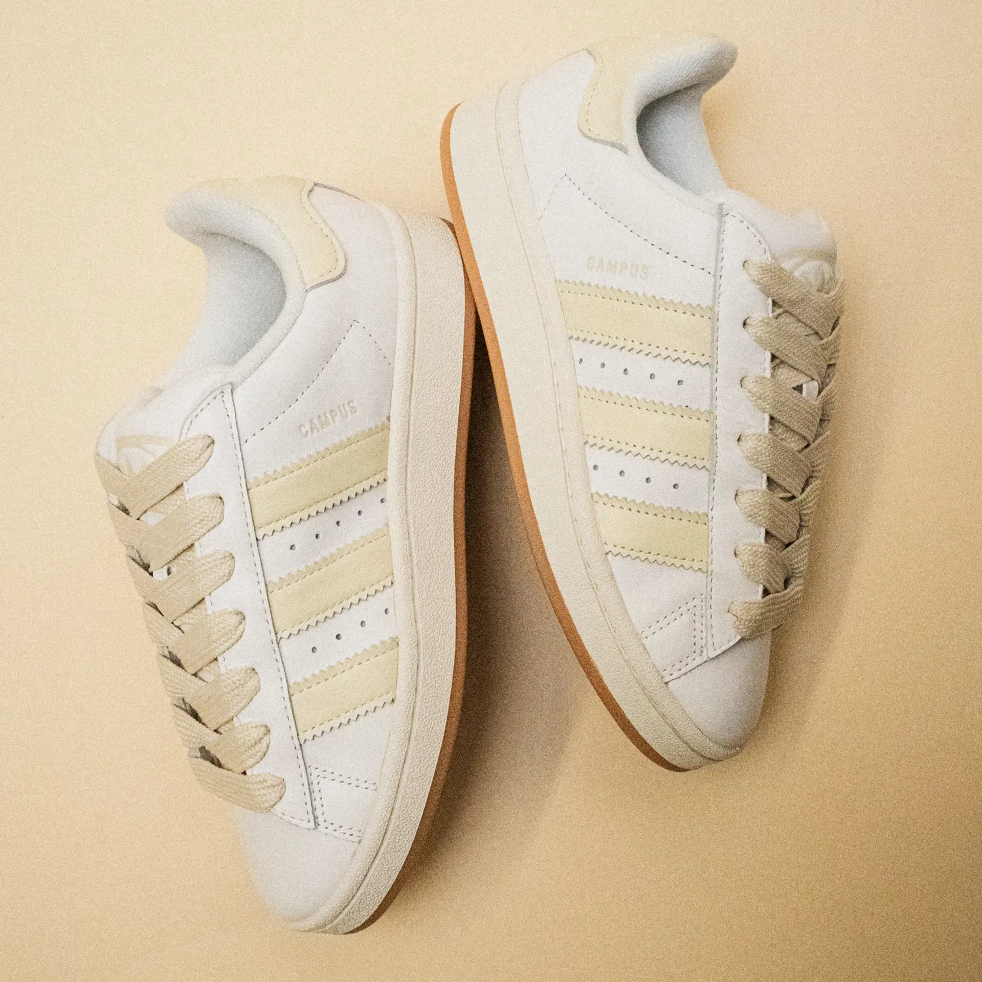 Schnäppchen, Deals Und Rabattcodes Des Tages: Adidas Campus 00S W White Jh7270