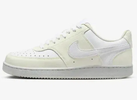 Nike Court Vision Low Next Nature DH3158-005 (Gr. 35,5 bis 44,5) für 39,99 € inkl. Versand (statt 60,00 €)