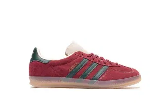 adidas Originals Gazelle Indoor Herren Sneaker JH5403 (Gr. 37 1/3 bis 43 1/3) für 71,24 € inkl. Versand