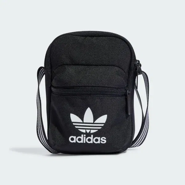 Adidas adicolor Classic Festival Tasche IJ0765 für 11,50 € inkl. Versand (statt 17,80 €)