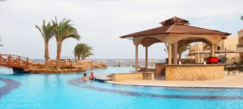 All Inclusive Traumurlaub in Ägypten: 8 Tage im 4* Coral Hills Resort Marsa Alam inkl. Flüge ab 289 € p.P.