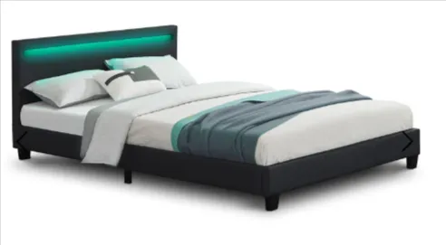 Juskys Polsterbett Paris 140×200 cm mit LED Beleuchtung für 102€