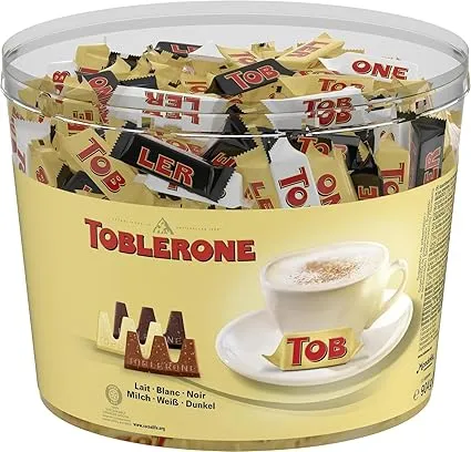 Toblerone Mix Box Klarsichtdose (904 g (mind. 113 Toblerone)) für 18,99 € inkl. Prime-Versand (statt 30,00 €)