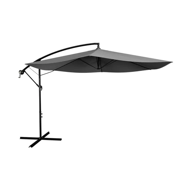 Ampelschirm Brazil – Sonnenschirm mit Kurbel & Standfuß für 69,99 € inkl. Versand (statt 99,99 €)