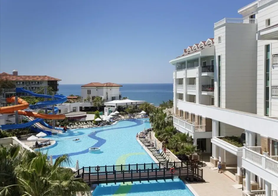 Türkei/Çolakli: 6 Tage im 5* Alba Queen Hotel mit All Inclusive, Flug & Transfer für 394 € pro Person