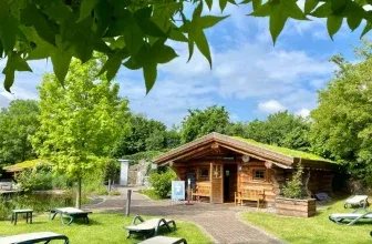Atlantis Dorsten: Tageseintritt für 2 Personen in die Wellnesslandschaft (inkl. Nutzung des Spaßbades) für 25,80 €