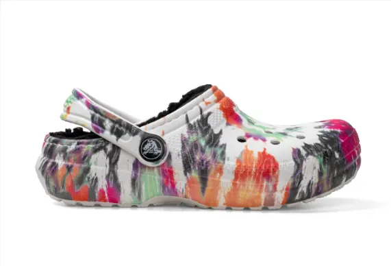 Crocs Classic Lined Tie-Dye Clog Black / Multi Kleinkinder (gefüttert Gr. 19 bis 31) für 12,94€ inkl. Versand (statt 25€)