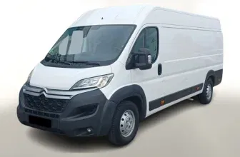 Citroën Jumper (Diesel, 140 PS, EZ 10/24 10 km, weiss, manuell) für 26.488,00 €