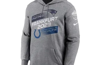 Nike Performance Fleece Hoodie Nfl Frankfurt Games – Pats vs. Colts NKAQ-06G-NFL-0RW (Gr. M bis 3XL) für 26,63 € inkl. Versand (statt 75,00 €)