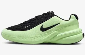 Nike Uplift Sc IB2766-005 (Gr. 35,5 bis 44,5) ab 45,49 € inkl. Versand (Nike Member) (statt 66,00 €)