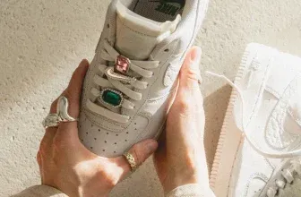 Nike Wmns Air Force 1 Low Premium DN5463 001 (Gr. 36 bis 44,5) für 79,00 € inkl. Versand (statt 103,20 €)