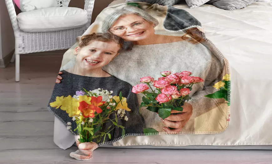 Personalisierte Fotodecke Standard oder Premium (ab 100×70 cm) für 15,19 € inkl. Versand (statt 30,00 €)