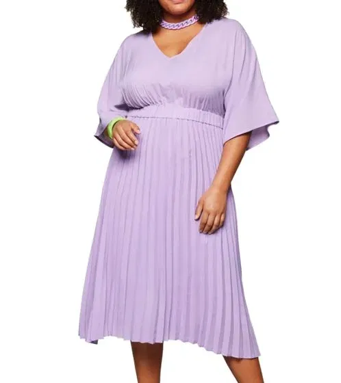 sheego Damen Sommer-Kleid mit plissiertem Rock (Gr. 46 bis 56 Große Größen Ausgeh-Kleid 135377 Lila) für 11,98 € inkl. Versand (statt 35,00 €)
