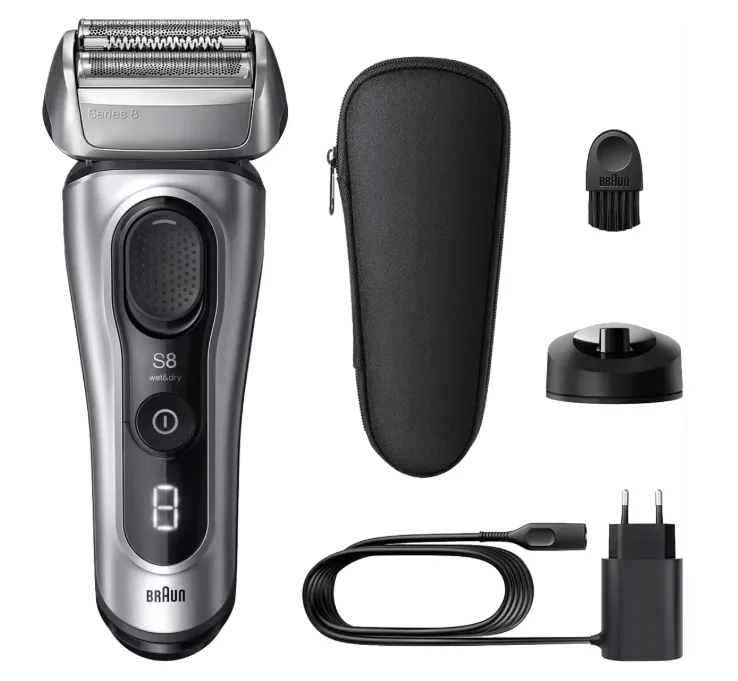 Braun Series 8 8617s Elektrorasierer (Sensoadapt inkl. Ladeständer) für 155,90 € inkl. Versand (statt 243,55 €)