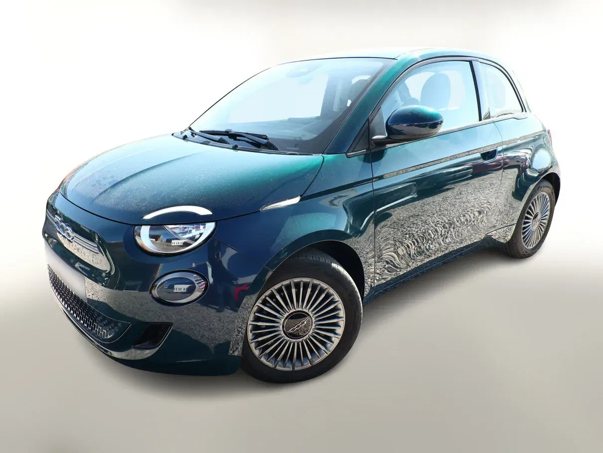 Fiat 500e (Elektro, 95 PS, EZ 12/24 10 km, grün, automatisch) für 18.888,00 €