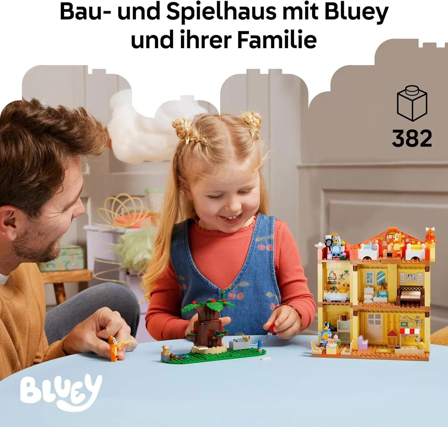 LEGO Bluey Blueys Haus 11203 Maedchen spielt