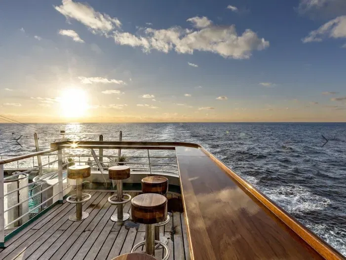 MS Amadea Kreuzfahrt: 26 Nächte von Indien nach Gran Canaria ab 2.099€ p.P. inkl. Flüge (24 Seetage)